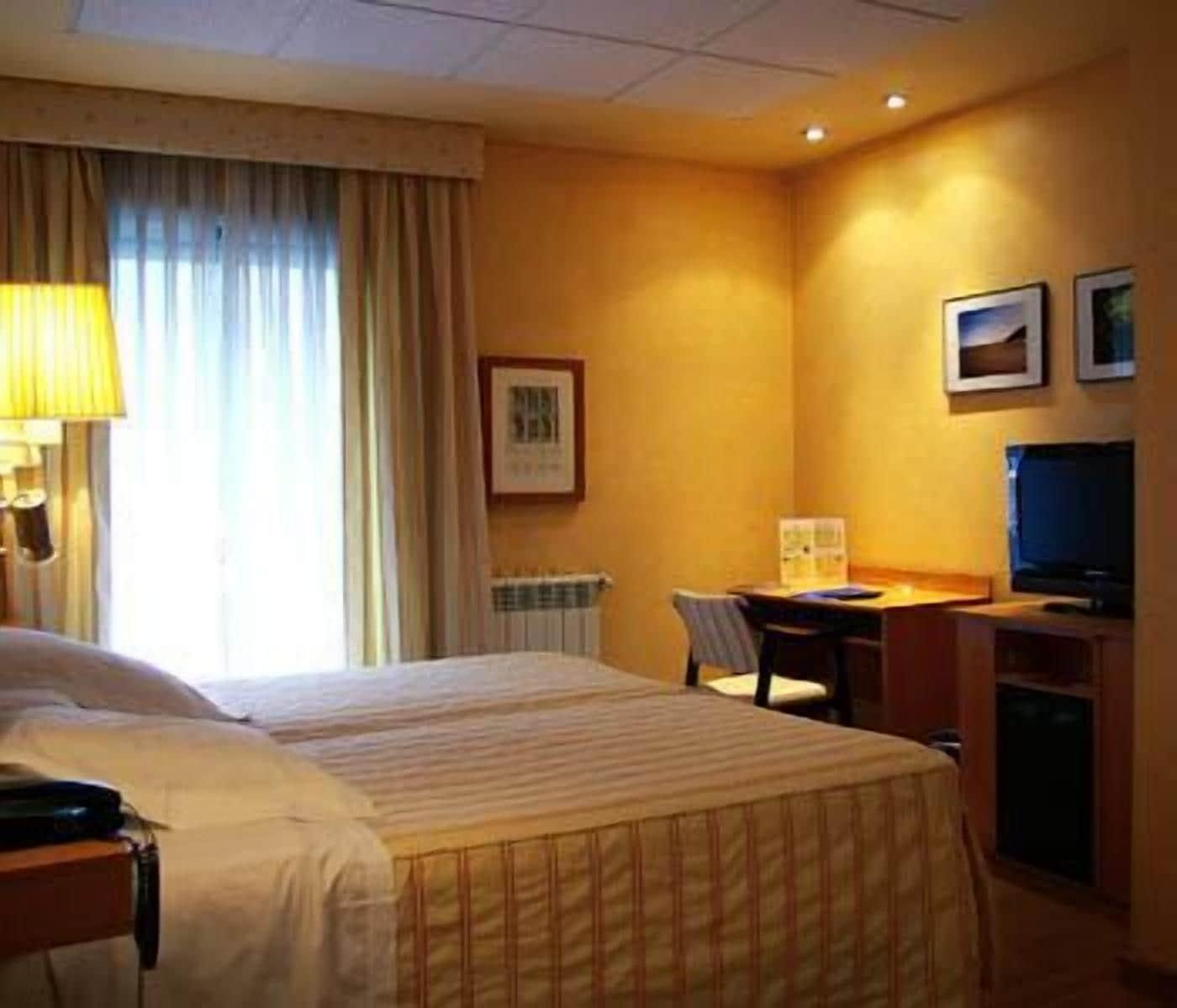 Hotel Gran Via Saragossa Zewnętrze zdjęcie
