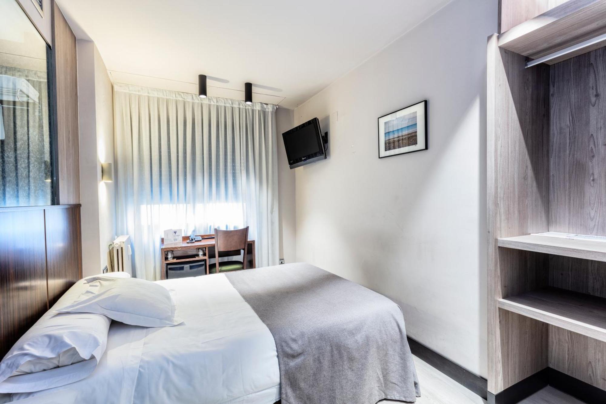 Hotel Gran Via Saragossa Zewnętrze zdjęcie