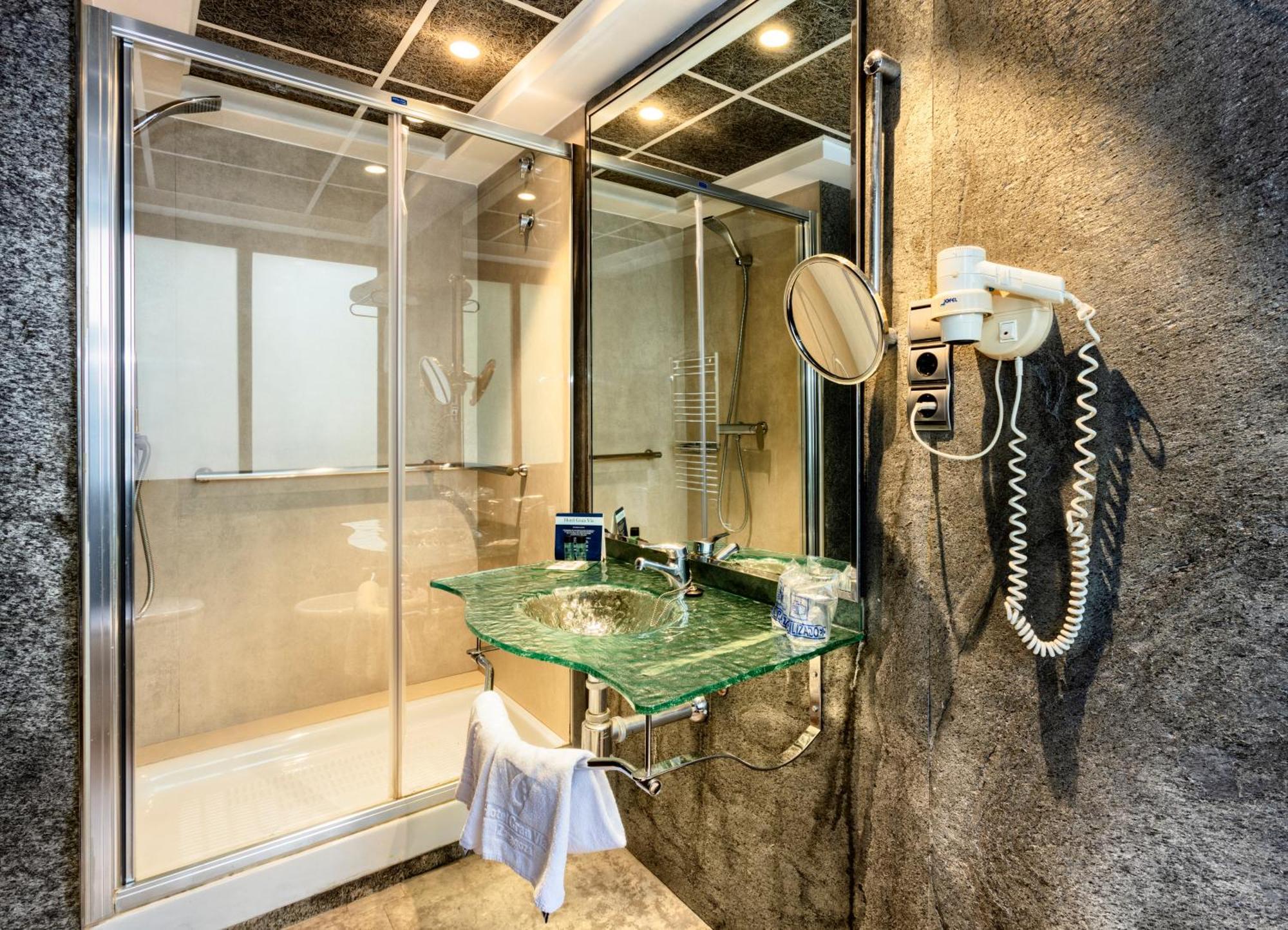 Hotel Gran Via Saragossa Zewnętrze zdjęcie