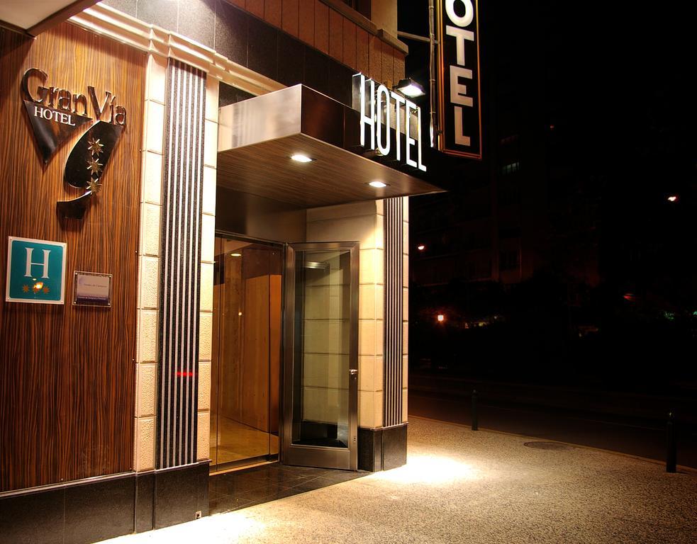 Hotel Gran Via Saragossa Zewnętrze zdjęcie