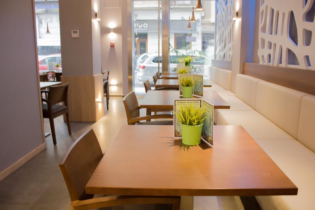 Hotel Gran Via Saragossa Zewnętrze zdjęcie