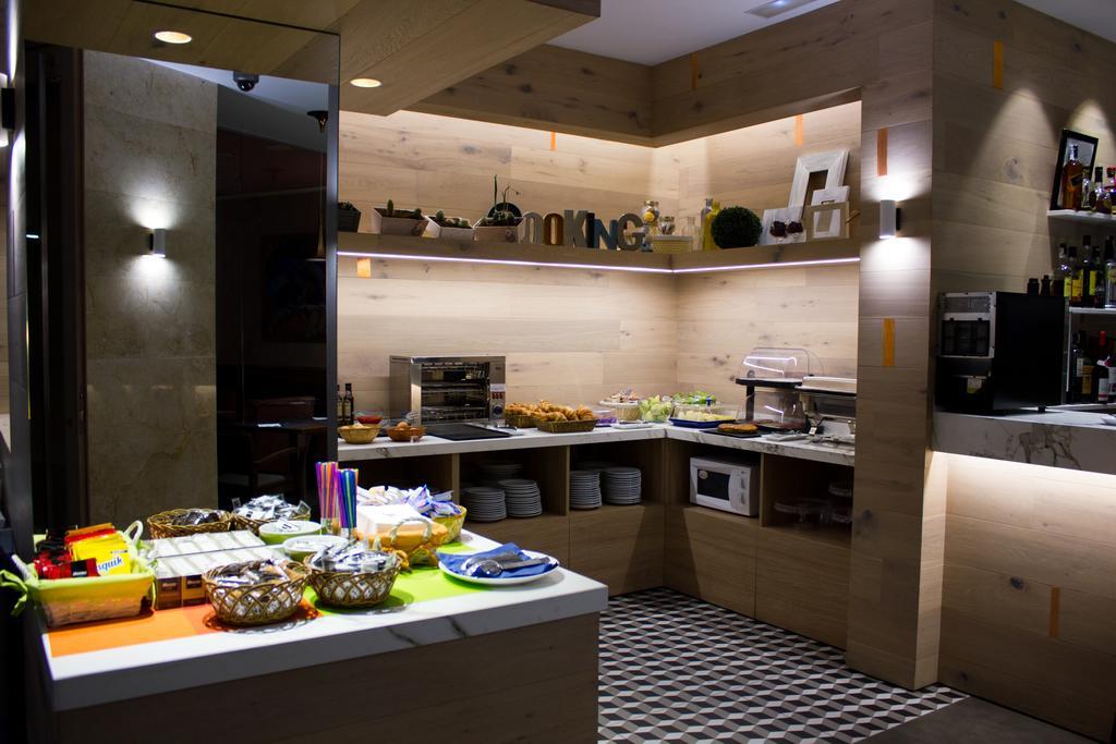 Hotel Gran Via Saragossa Zewnętrze zdjęcie