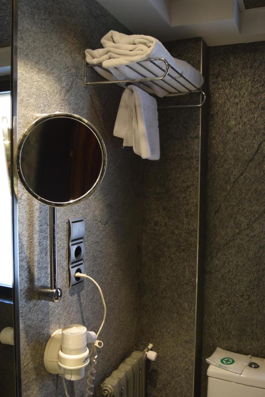 Hotel Gran Via Saragossa Zewnętrze zdjęcie